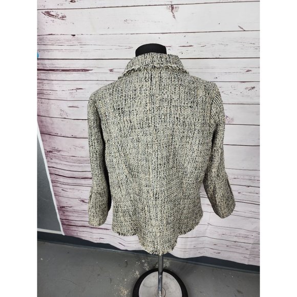 Madison Woman Gray Black Tweed Size 16 W Fringed Hem Button Up Short Blazer - Picture 4 of 8